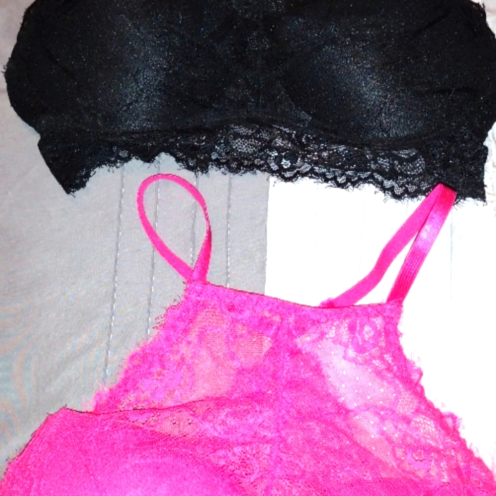 2 lace neck bras